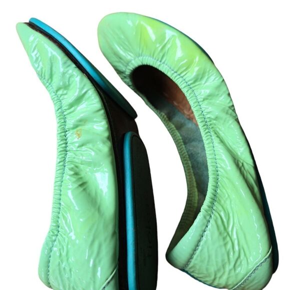 Tieks Mint Flats Size 7 - Picture 2 of 6